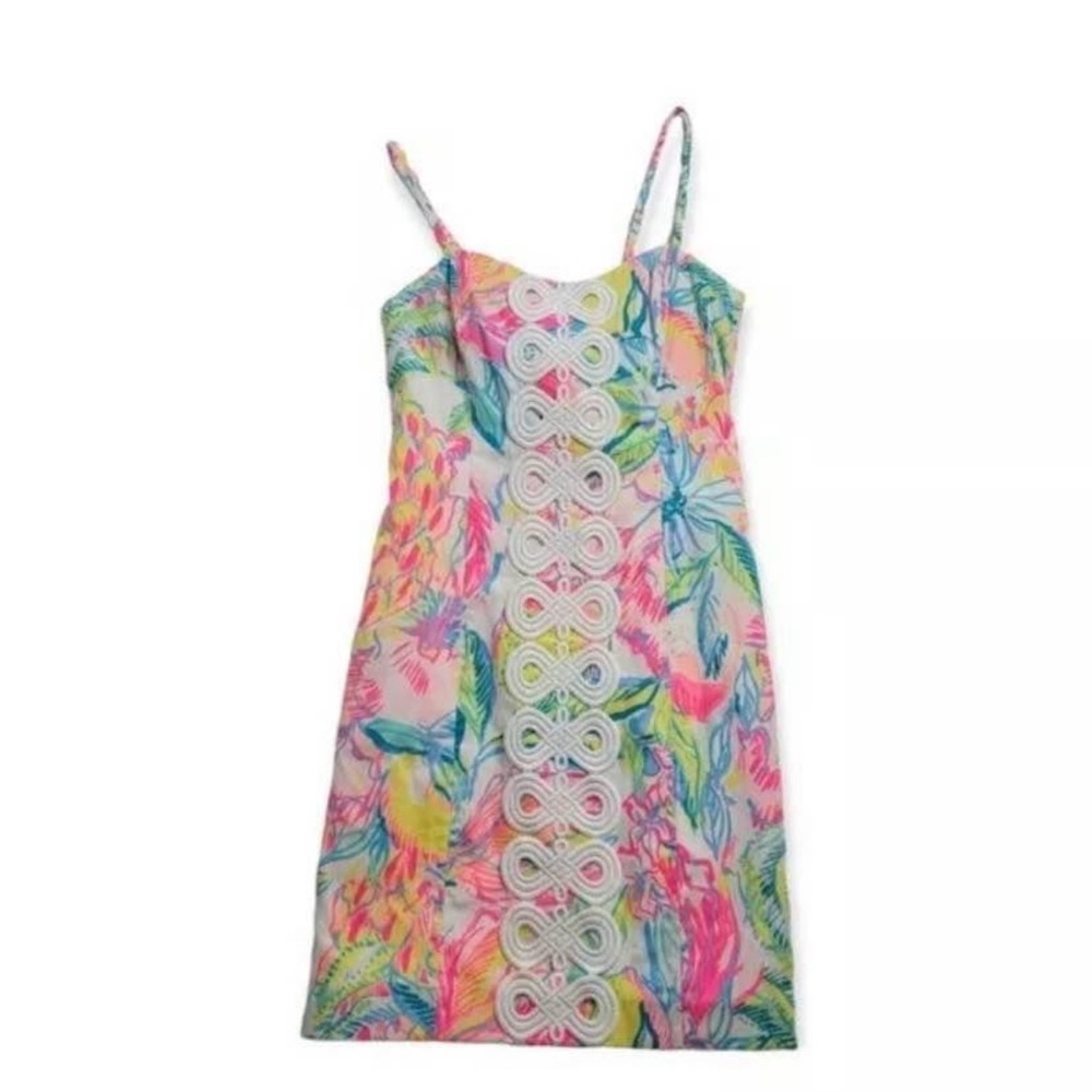 Lilly Pulitzer Size large. EUC $50